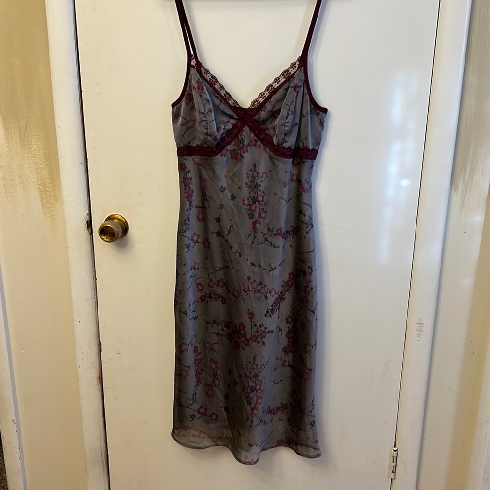 Maurice’s Women’s Dress Grey/Maroon Size 9